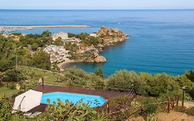 Villa Magara